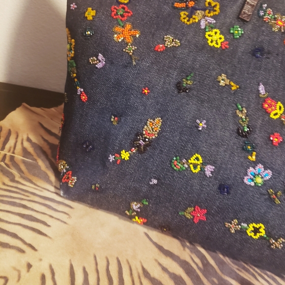 FENDI-Dk. Denim Beaded Emb. Tote Handbag- Vintage RARE - Picture 7 of 13